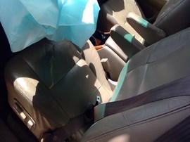 2002 TOYOTA TUNDRA, WHITE, LIMITED MODEL, EXTD CAB, AT, 2WD.  Z26361